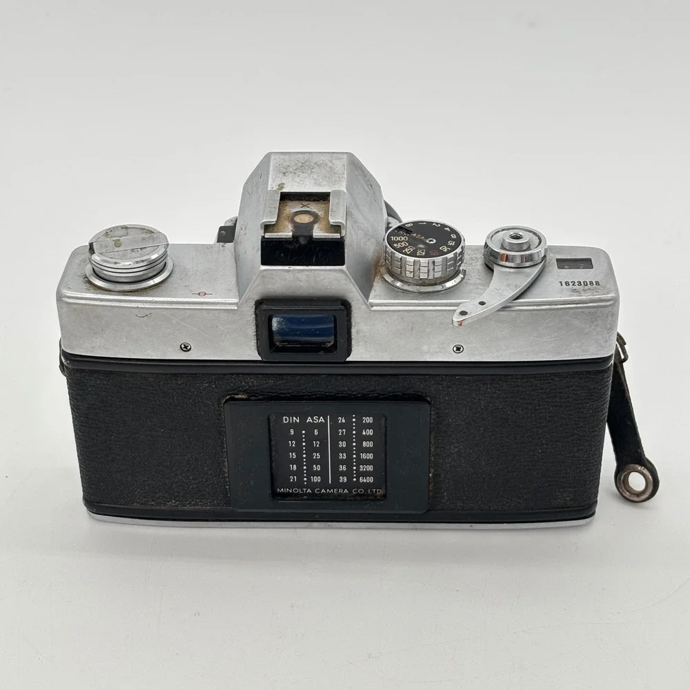 Minolta SRT 201 35mm SLR Film Camera with MC Rokkor-X PF 50mm f1.7 Lens Silver